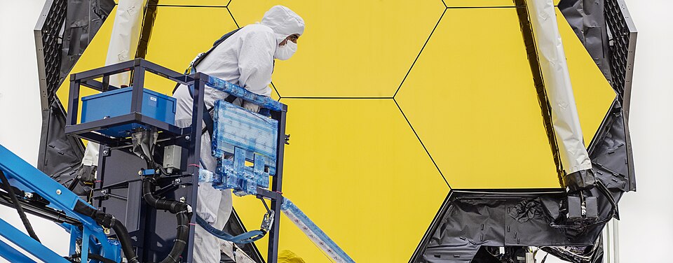 Zdjęcie ilustracyjne: NASA's James Webb Space Telescope.jpg
