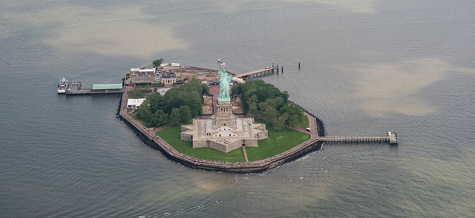 Zdjęcie ilustracyjne: Statue of Liberty (36491259596).jpg