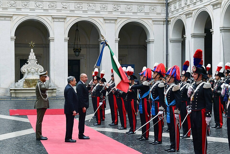 Zdjęcie ilustracyjne: Ilham Aliyev met with President of Council of Ministers of Italy Mario Draghi 04.jpg