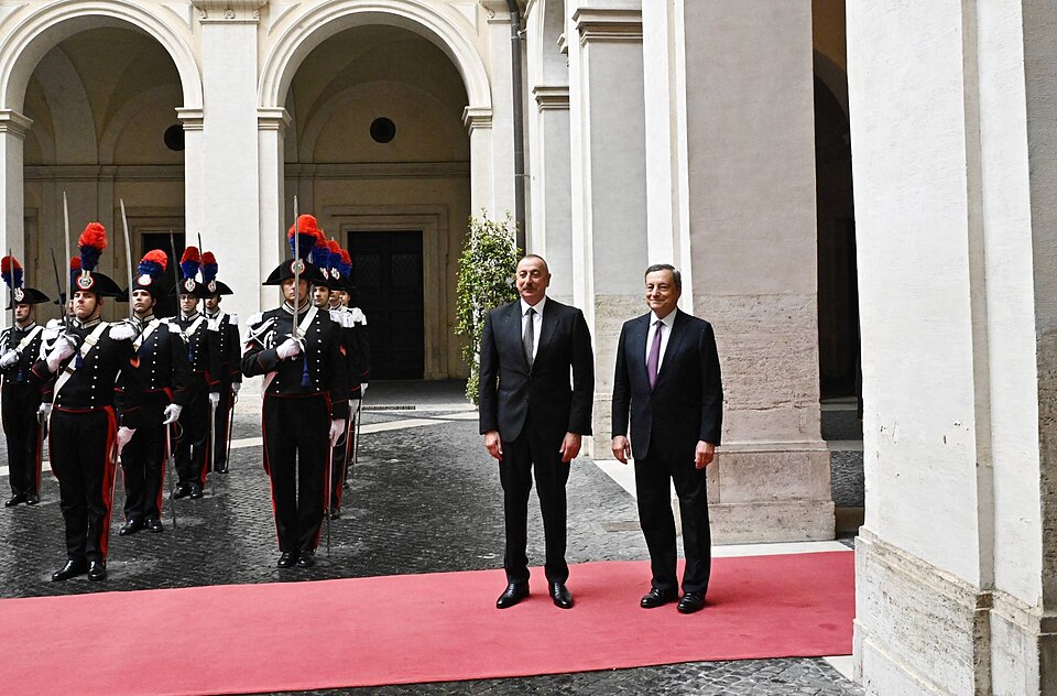 Zdjęcie ilustracyjne: Ilham Aliyev met with President of Council of Ministers of Italy Mario Draghi 09.jpg