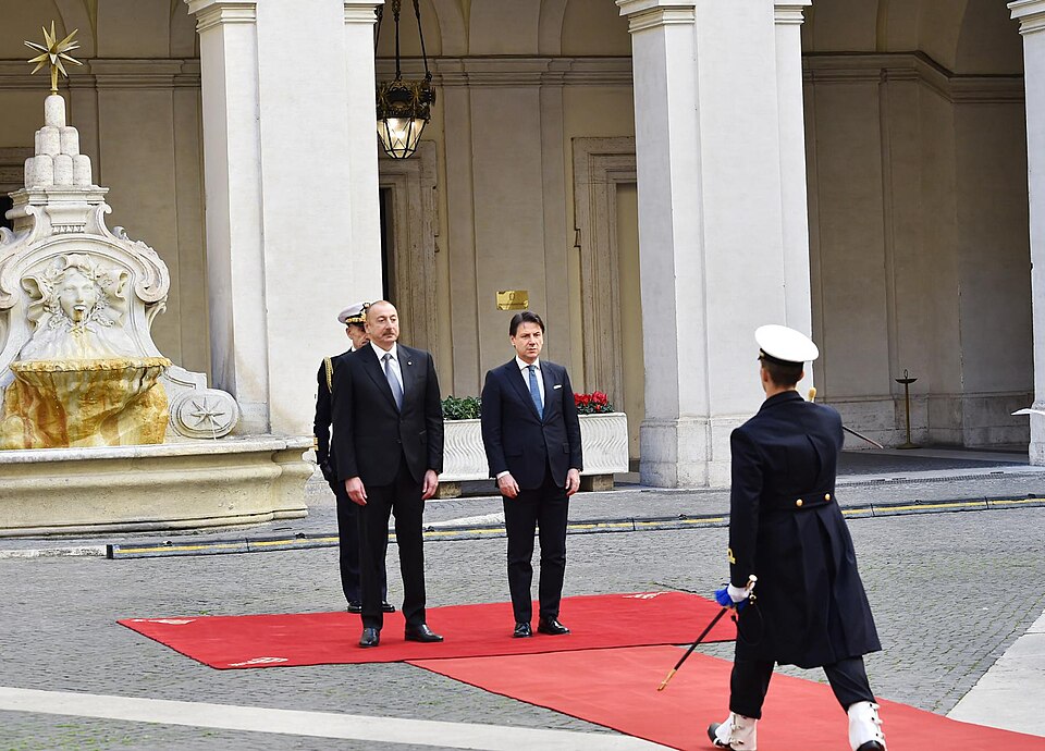 Zdjęcie ilustracyjne: Ilham Aliyev met with President of Council of Ministers of Italy Giuseppe Conte 06.jpg