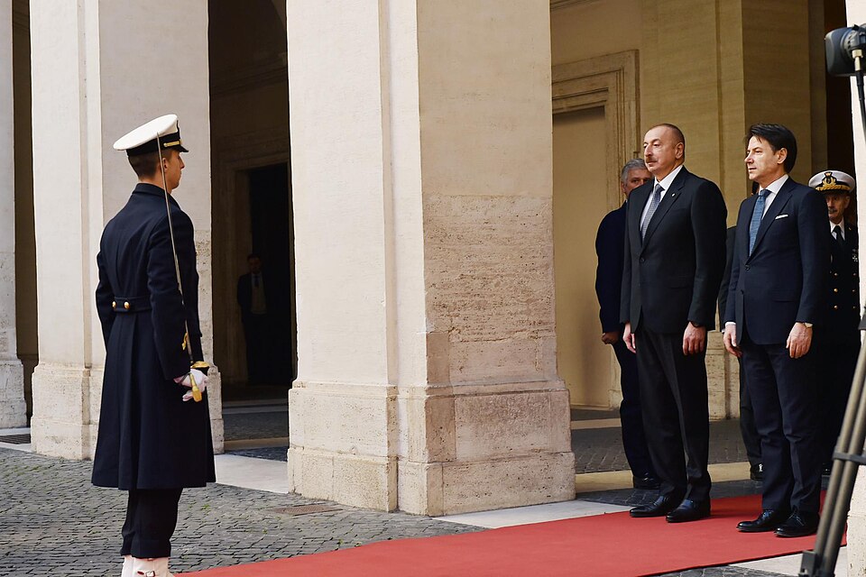 Zdjęcie ilustracyjne: Ilham Aliyev met with President of Council of Ministers of Italy Giuseppe Conte 11.jpg