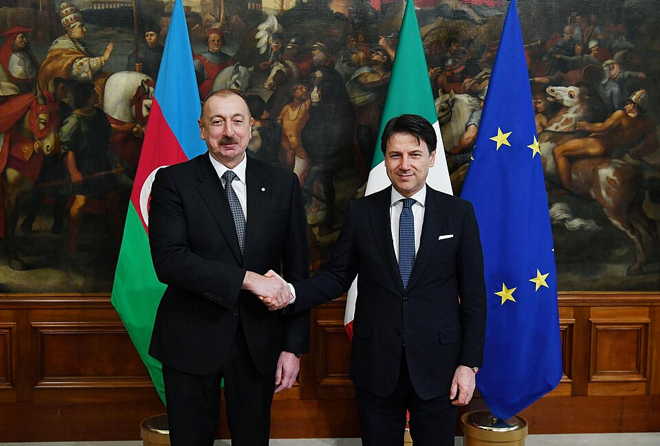 Zdjęcie ilustracyjne: Ilham Aliyev met with President of Council of Ministers of Italy Giuseppe Conte 13.jpg