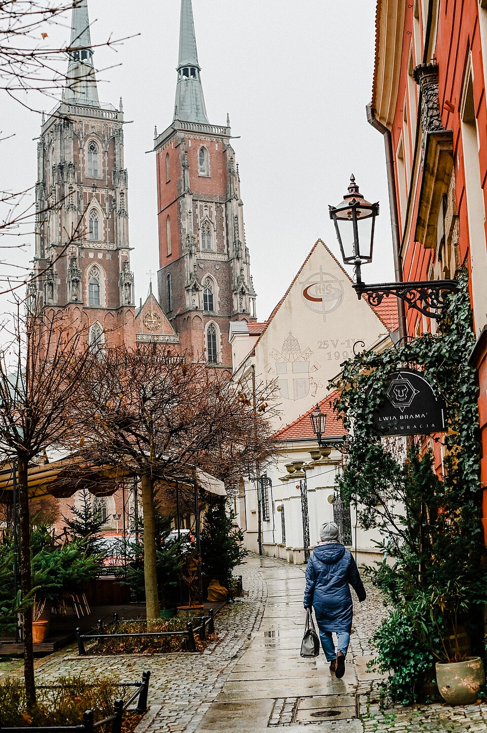Zdjęcie ilustracyjne: Wrocław, January 2023 05.jpg