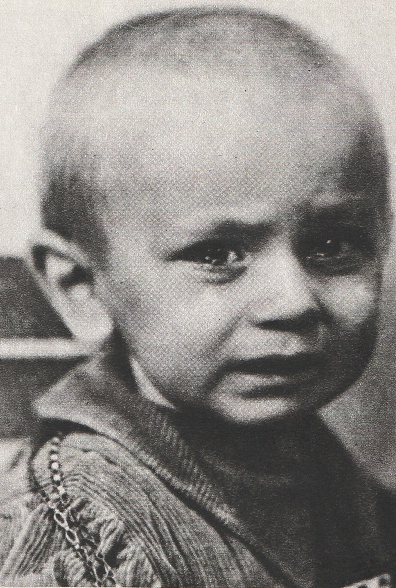 Zdjęcie ilustracyjne: Polish child in the German Nazi Resettlement Center in Łódź Dienstestelle Litzmannstadt racial segregation WW2.jpg