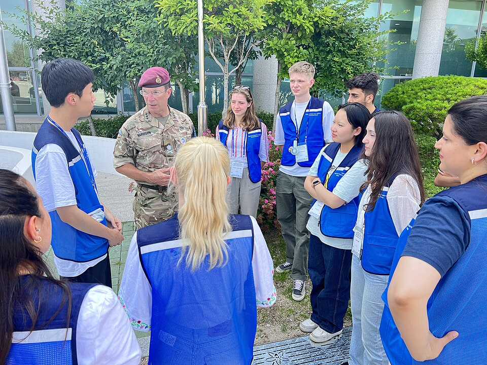 Zdjęcie ilustracyjne: United Nations Korean War Veterans Descendants Visit Joint Security Area - 52997665358.jpg