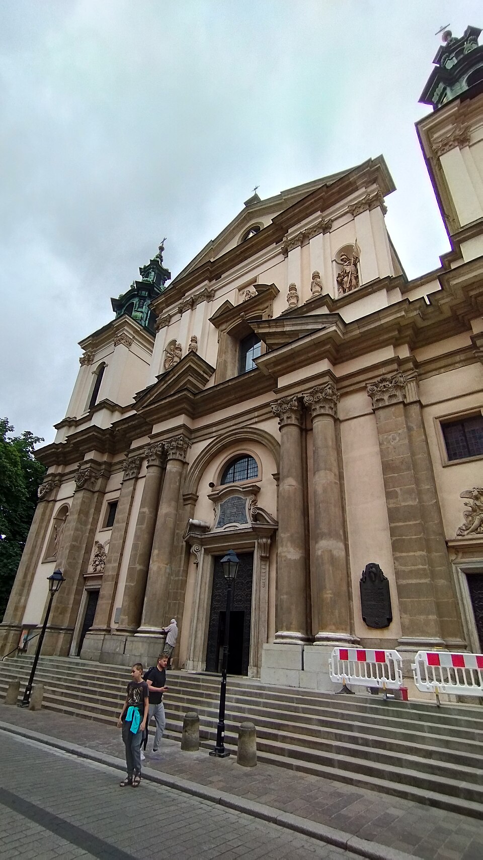 Zdjęcie ilustracyjne: St Anne, Krakow, Poland 04.jpg