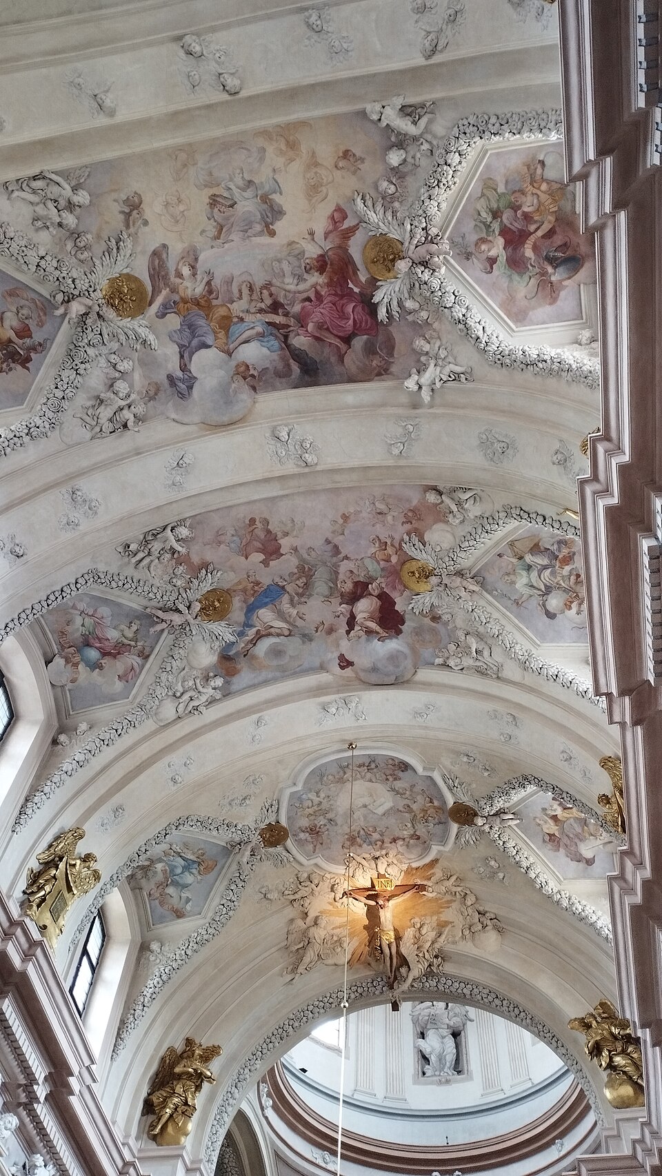 Zdjęcie ilustracyjne: St Anne, Krakow, Poland 09.jpg