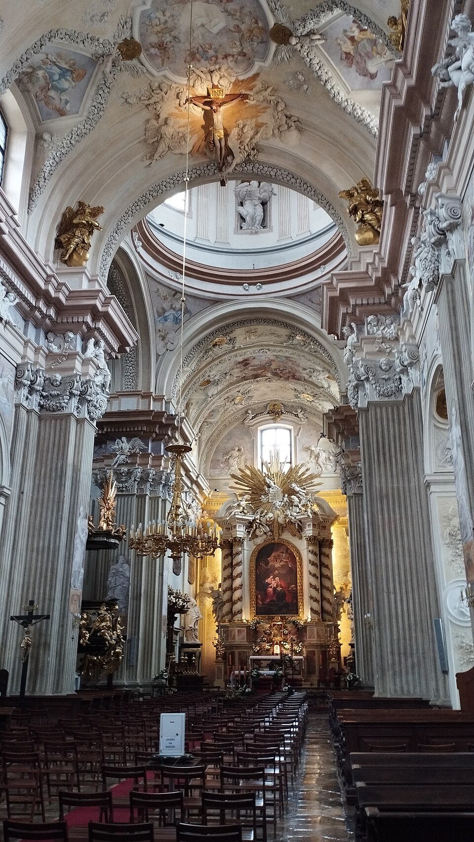 Zdjęcie ilustracyjne: St Anne, Krakow, Poland 07.jpg