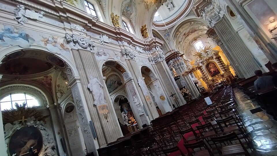 Zdjęcie ilustracyjne: St Anne, Krakow, Poland 11.jpg