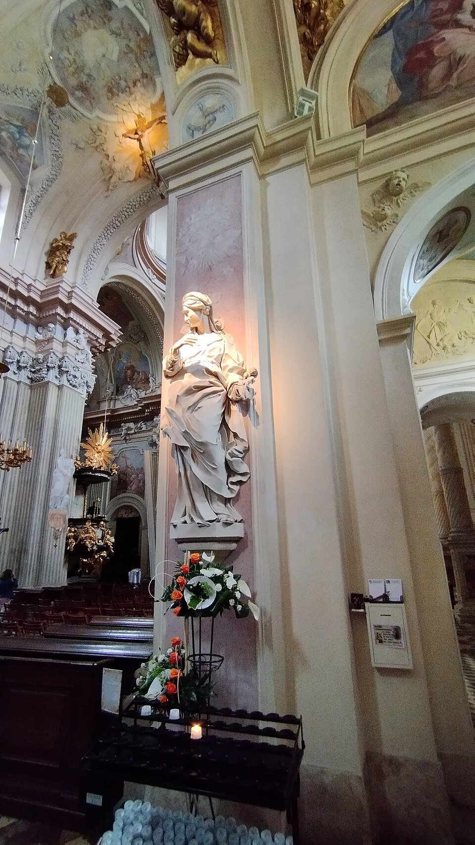 Zdjęcie ilustracyjne: St Anne, Krakow, Poland 13.jpg
