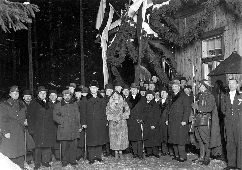 Zdjęcie ilustracyjne: Estonian delegation in Poland NAC 3 1 0 2 1160 180314.jpg