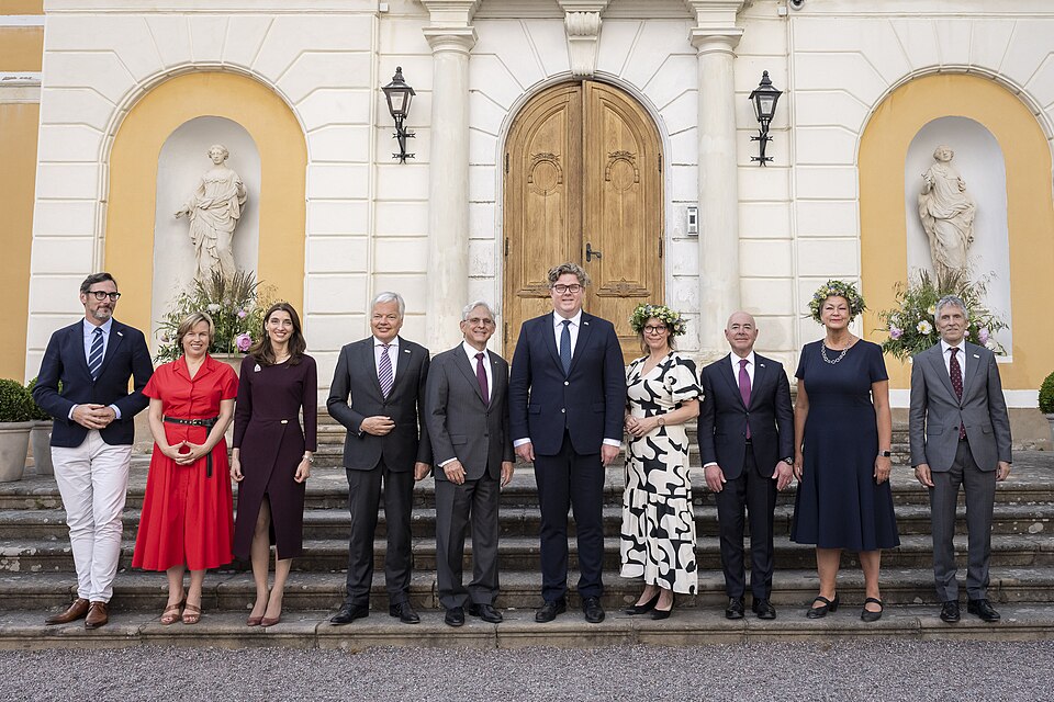 Zdjęcie ilustracyjne: U.S. Secretary of the Department of Homeland Security Secretary Alejandro Mayorkas travels to the United States-European Union Justice and Home Affairs Ministerial in Stockholm, Sweden on June 19, 2023 - 9.jpg