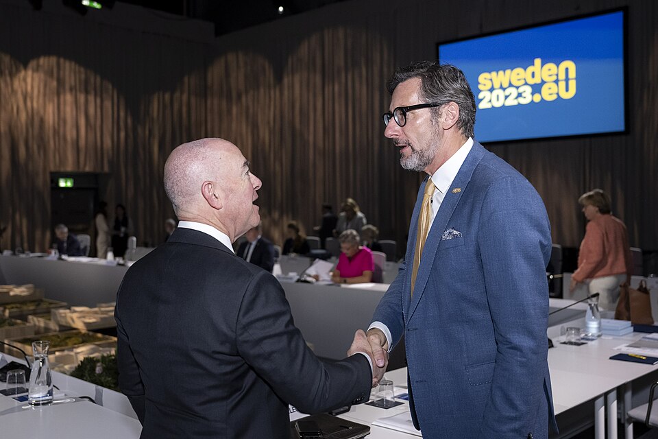 Zdjęcie ilustracyjne: U.S. Secretary of the Department of Homeland Security Secretary Alejandro Mayorkas travels to the United States-European Union Justice and Home Affairs Ministerial in Stockholm, Sweden on June 19, 2023 - 27.jpg
