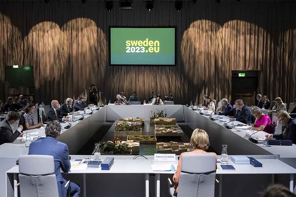Zdjęcie ilustracyjne: U.S. Secretary of the Department of Homeland Security Secretary Alejandro Mayorkas travels to the United States-European Union Justice and Home Affairs Ministerial in Stockholm, Sweden on June 19, 2023 - 104.jpg