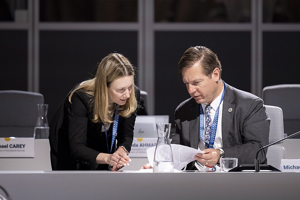 Zdjęcie ilustracyjne: U.S. Secretary of the Department of Homeland Security Secretary Alejandro Mayorkas travels to the United States-European Union Justice and Home Affairs Ministerial in Stockholm, Sweden on June 19, 2023 - 108.jpg