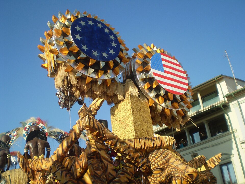 Zdjęcie ilustracyjne: EU and USA VIAREGGIO CARNIVAL 2011.איחוד אירופי וארב קרנבל ויארג'ו 2011.jpg