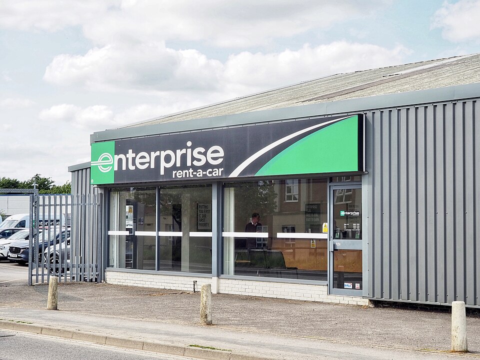 Zdjęcie ilustracyjne: Enterprise Rent-A-Car Leeman Road York Jun25.jpg