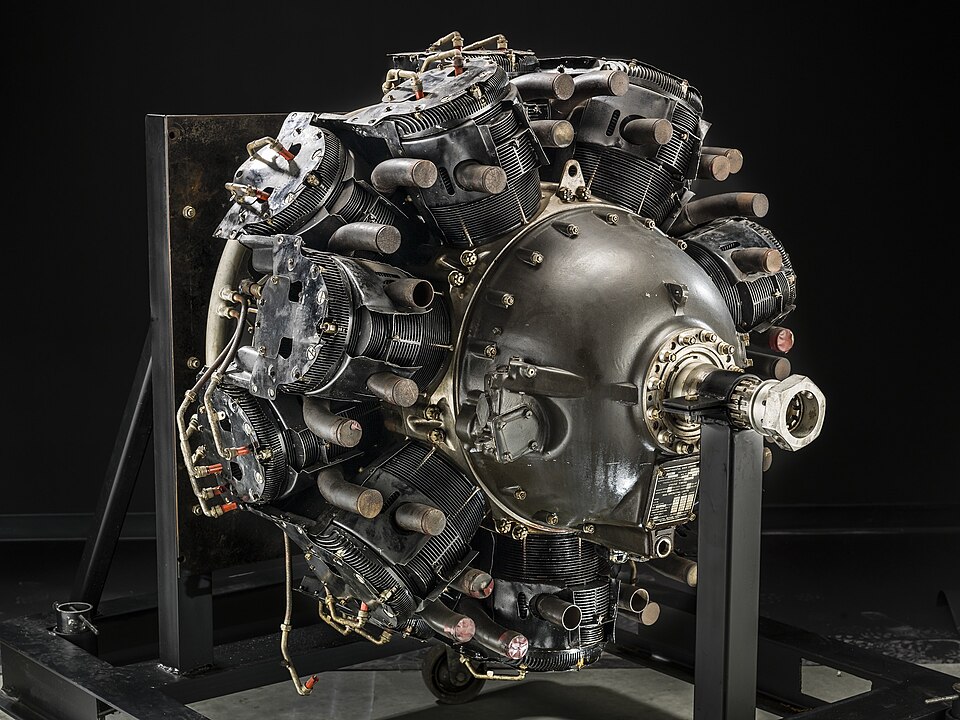 Zdjęcie ilustracyjne: Continental XR-1740-2, Sleeve Valve, Radial 14 Engine - DPLA - 4ba87b3ae1cf1c37f1a59cacb67205bf (page 1).jpg
