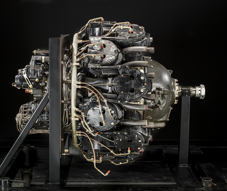 Zdjęcie ilustracyjne: Continental XR-1740-2, Sleeve Valve, Radial 14 Engine - DPLA - 4ba87b3ae1cf1c37f1a59cacb67205bf (page 6).jpg