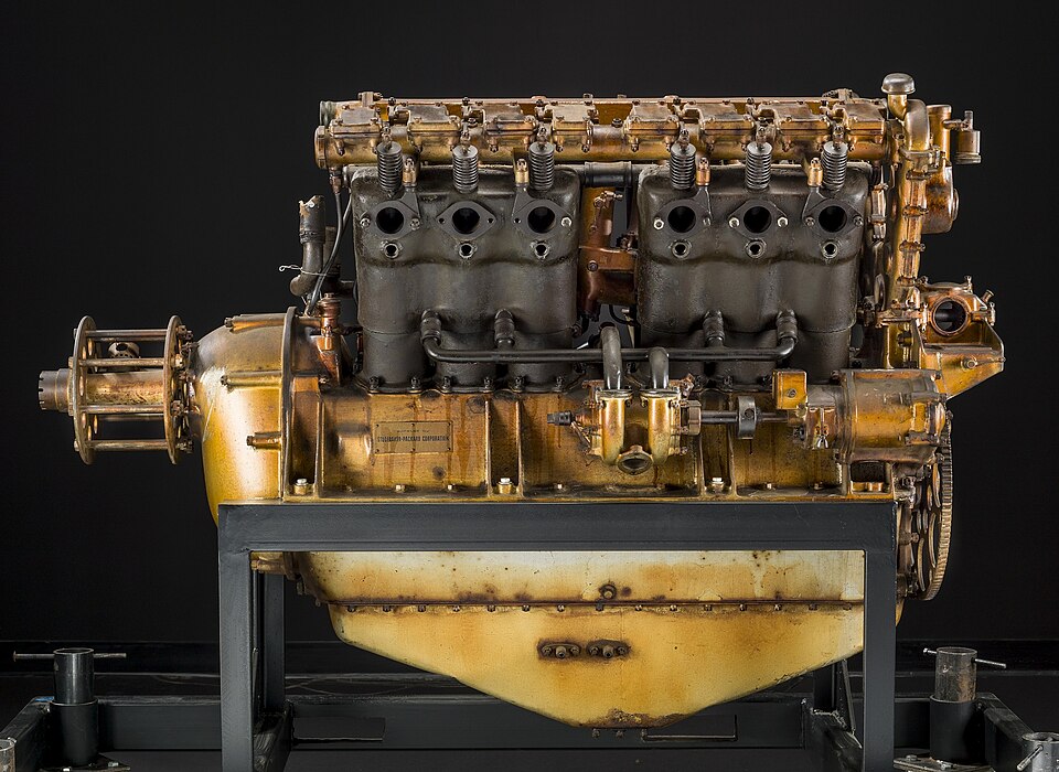 Zdjęcie ilustracyjne: Packard B-12 (Model 905), V-12 Engine - DPLA - 607b66577d546c689eec2404d07cb53e (page 5).jpg