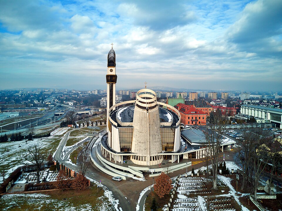 Zdjęcie ilustracyjne: Church of the Divine Mercy, bird's eye view, 3 Siostry Faustyny Street, Lagiewniki, Krakow, Poland.jpg