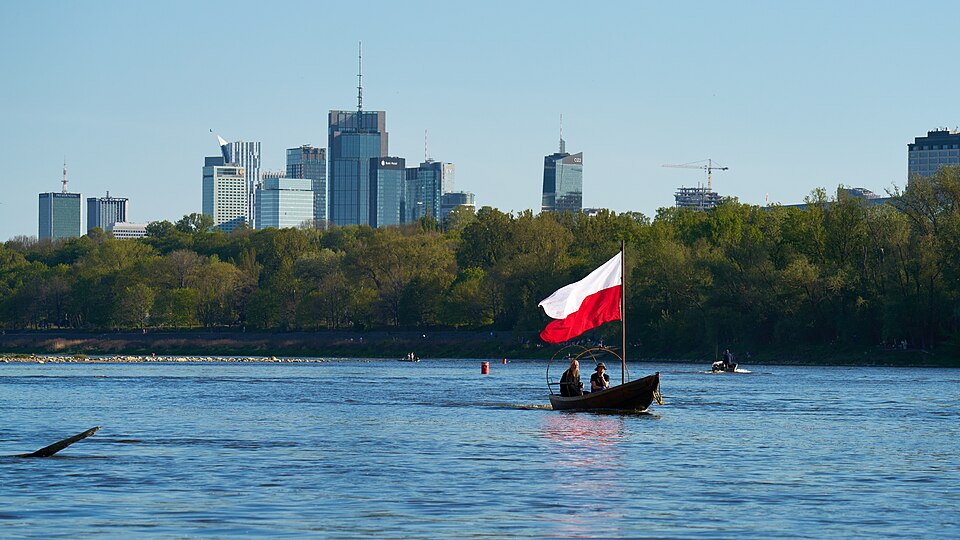 Zdjęcie ilustracyjne: Polish Flag Day in Warsaw.jpg