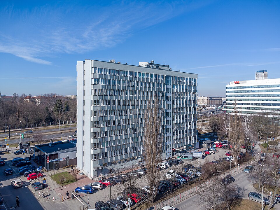 Zdjęcie ilustracyjne: "Żyletkowce" office buildings in Krakow, 11 Kazimierza Kordylewskiego street, Kraków, Poland.jpg
