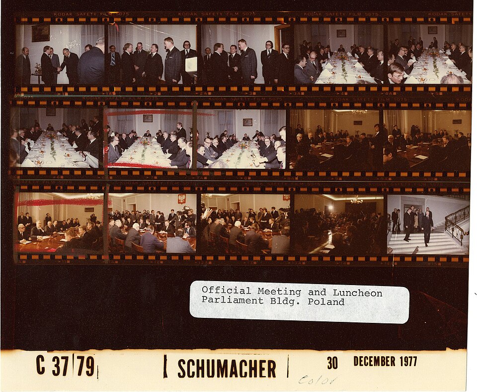 Zdjęcie ilustracyjne: Official Meeting and Luncheon Parliament Bldg. Poland - DPLA - f751cc137b35283af9e73c50af419196.jpg