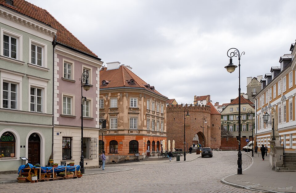 Zdjęcie ilustracyjne: Nowomiejska street, 2026, Warsaw, Poland.jpg