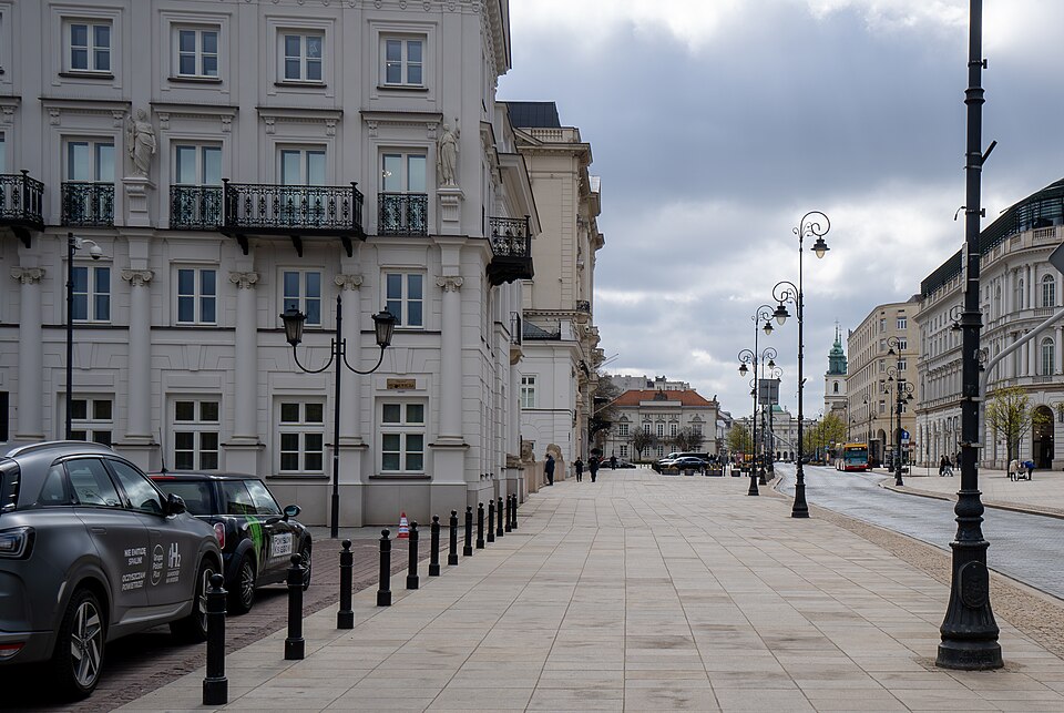 Zdjęcie ilustracyjne: Krakowskie Przedmieście street, 2026, Warsaw Poland (4).jpg