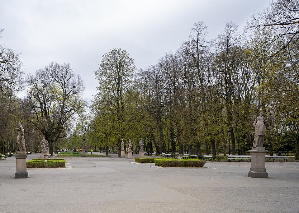 Zdjęcie ilustracyjne: Saski garden, 2026, Warsaw, Poland.jpg