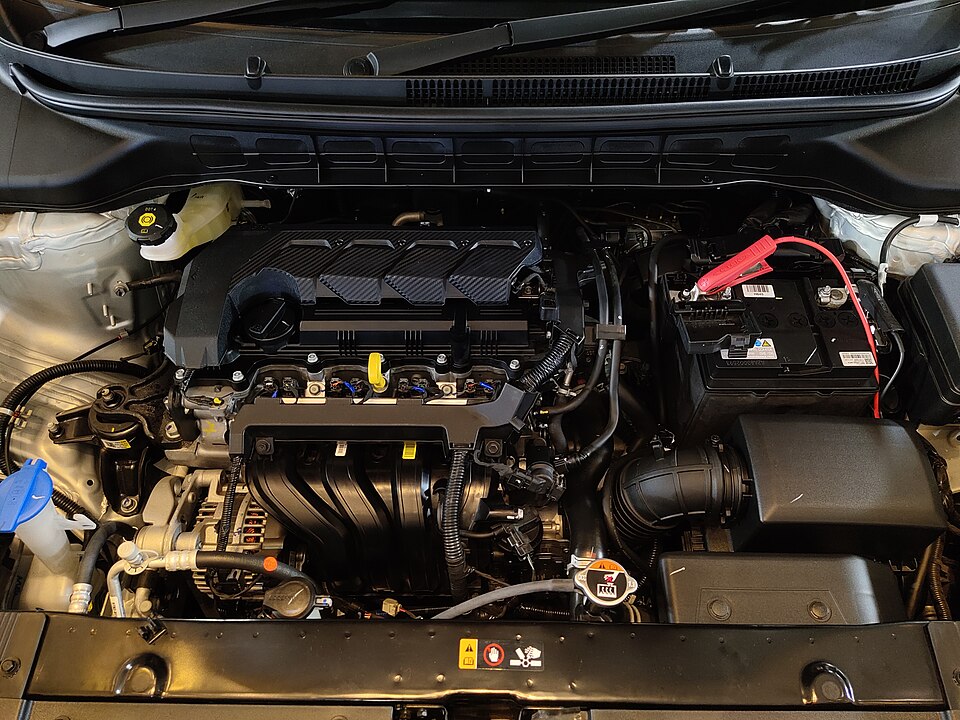 Zdjęcie ilustracyjne: Closer look of Kia All-new Carens engine bay during GIIAS 2026 in Bandung 20260913 193153.jpg