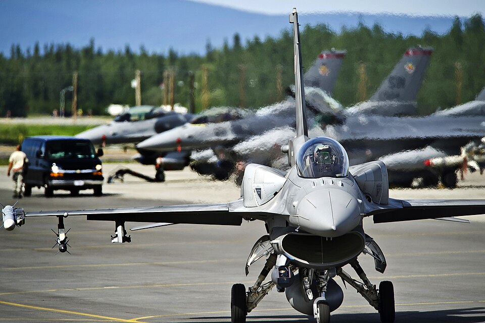 Zdjęcie ilustracyjne: Polish F-16C, Red Flag-Alaska 12-2.jpg