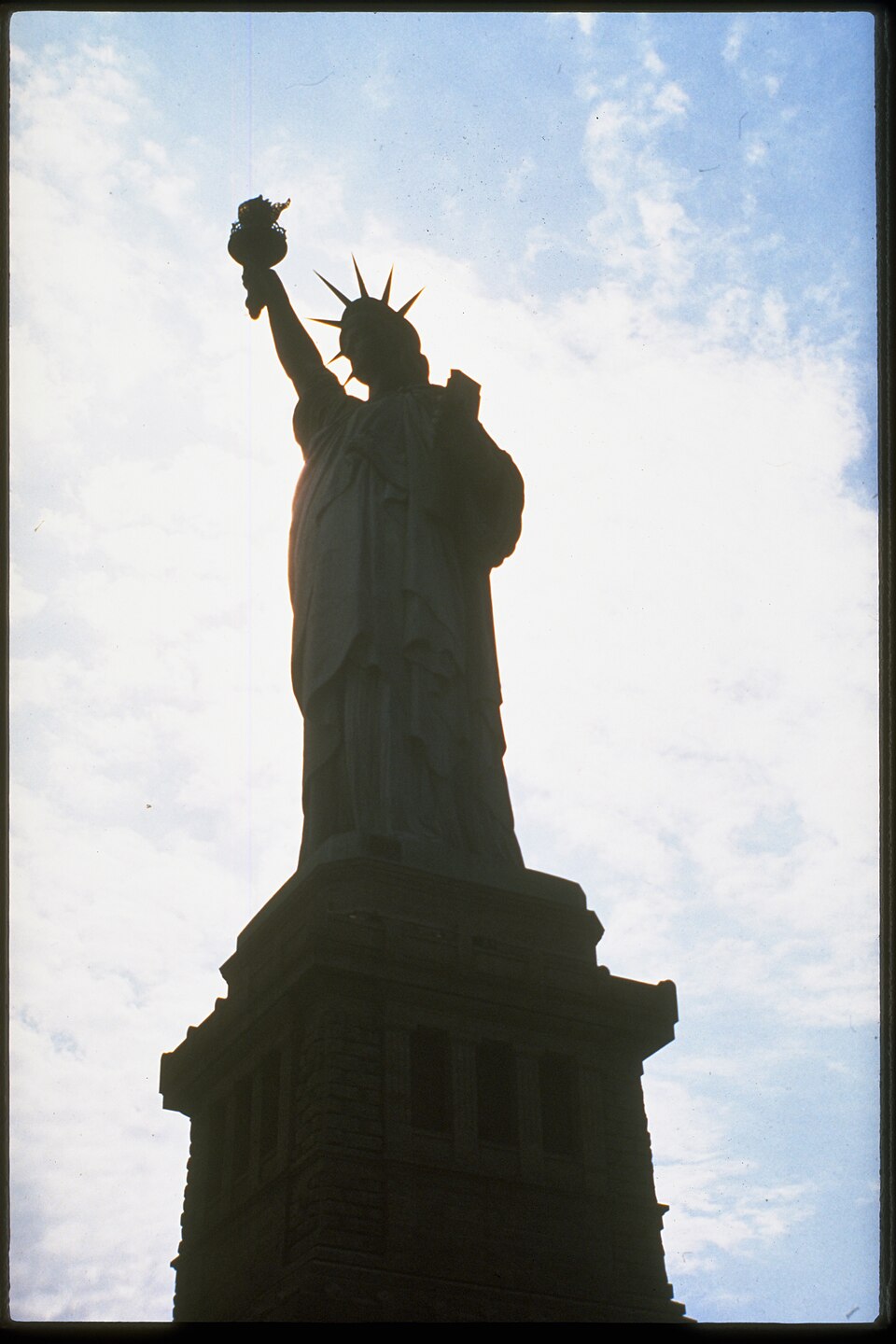 Zdjęcie ilustracyjne: Statue of Liberty National Monument STLI4455.jpg