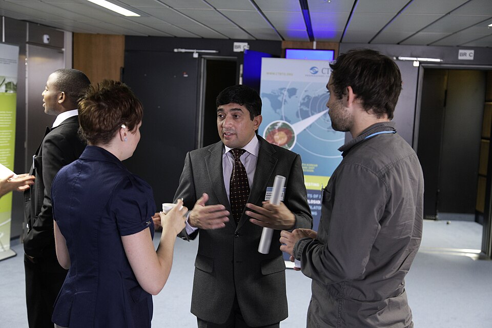 Zdjęcie ilustracyjne: CTBT Diplomacy & Public Policy course - July 2013 (9376127537).jpg