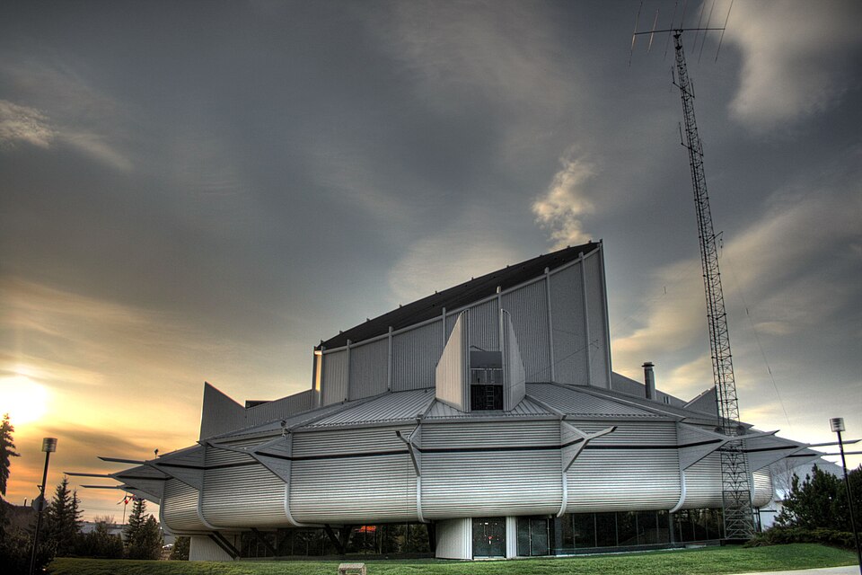 Zdjęcie ilustracyjne: Space-and-Science-Centre-Edmonton-Alberta.jpg