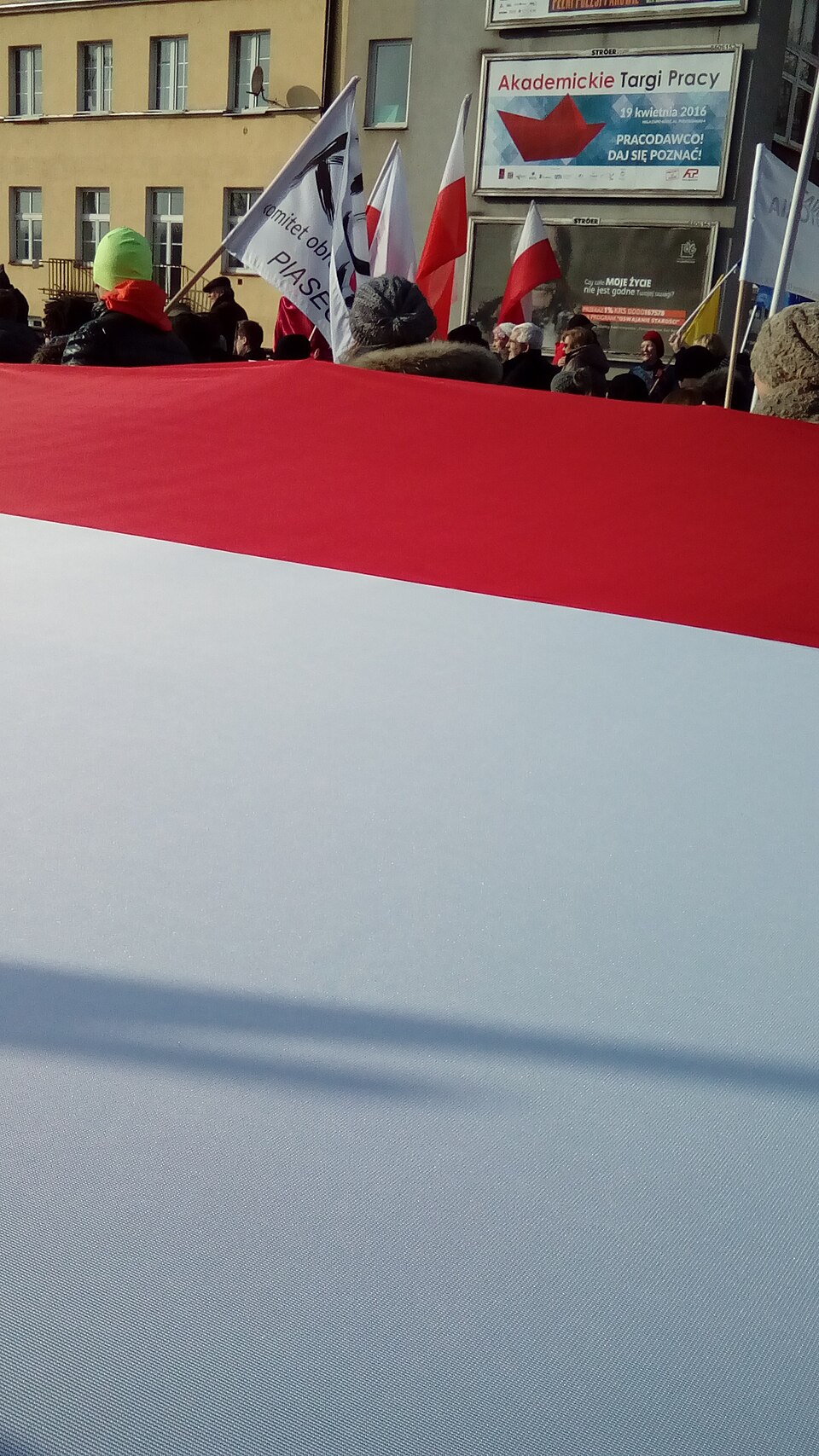 Zdjęcie ilustracyjne: Demonstracja KOD w obronie Lecha Wałęsy 20.JPG