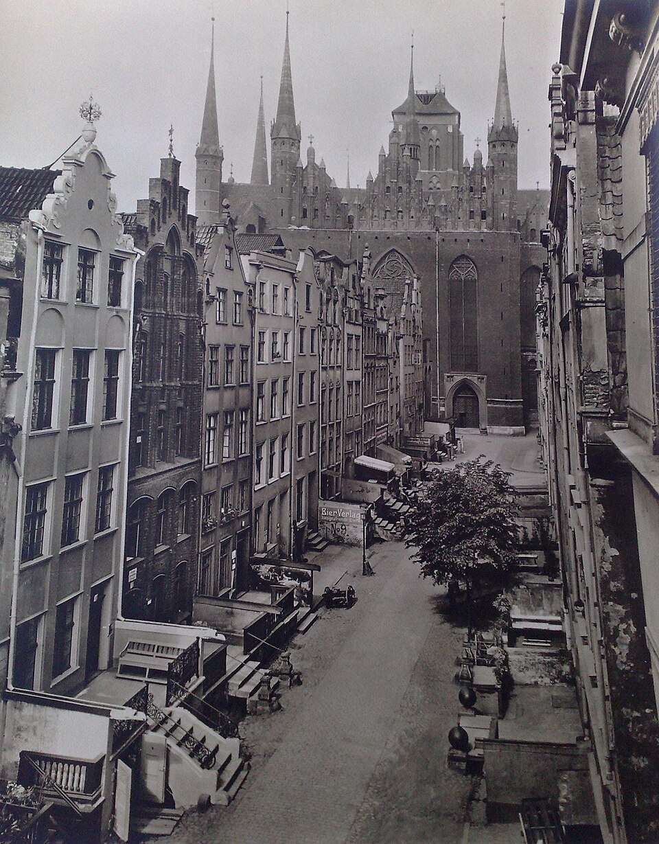 Zdjęcie ilustracyjne: Mariacka Street, Główne Miasto, Gdańsk, Poland - 1906.jpg