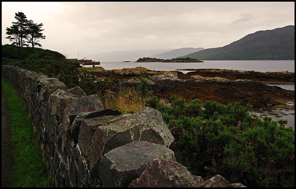 Zdjęcie ilustracyjne: Storm in the offing^ Kyle of Lochalsh. - panoramio.jpg