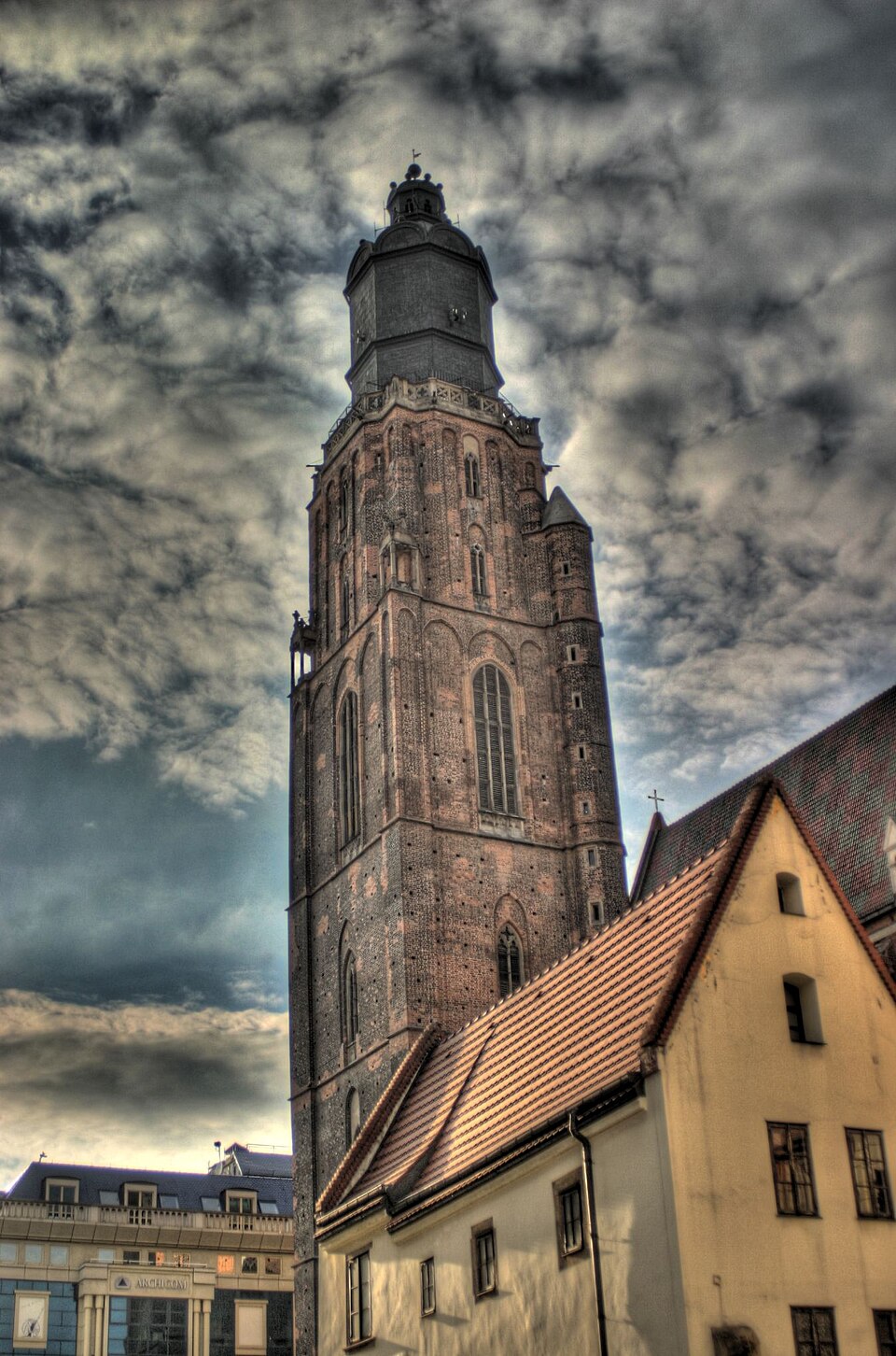 Zdjęcie ilustracyjne: Stare Miasto, Wrocław, Poland - panoramio.jpg