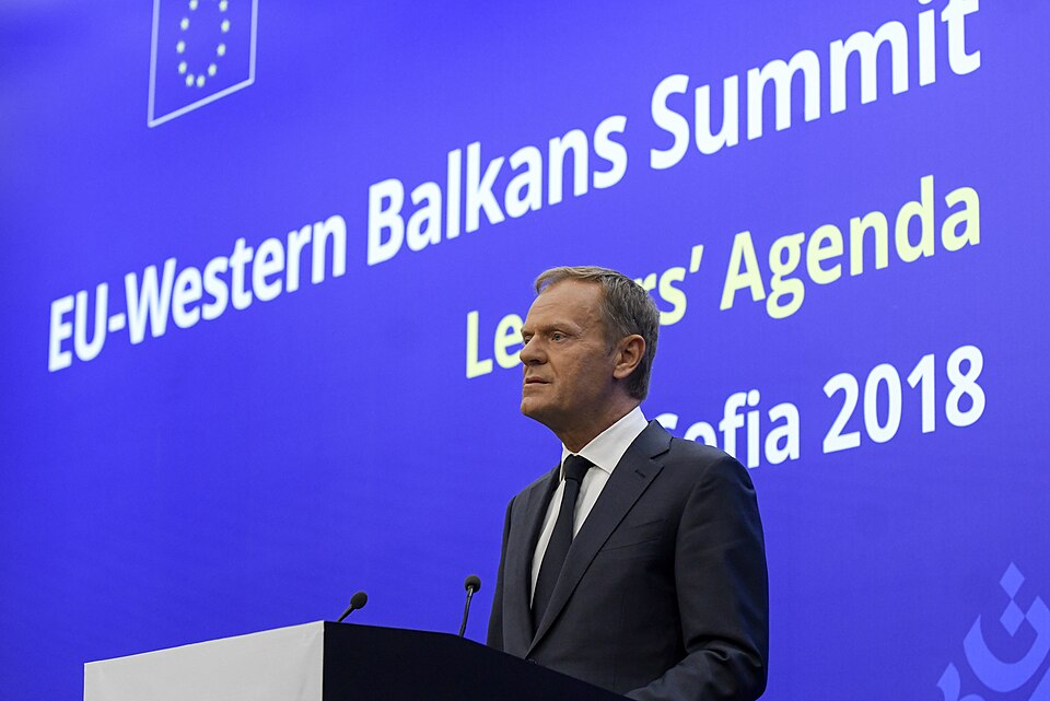 Zdjęcie ilustracyjne: Statement by Donald Tusk, President of the European Council, ahead of the EU - Western Balkans Summit (27277921177).jpg