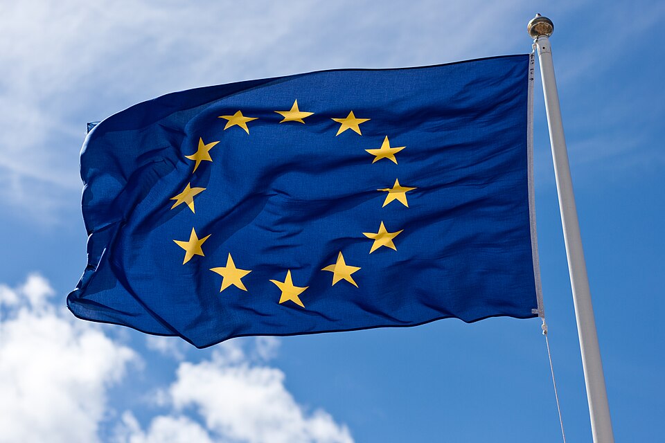 Zdjęcie ilustracyjne: European Union Flag (4768764591).jpg