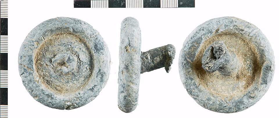 Zdjęcie ilustracyjne: Modern Wheel from a Toy Car (FindID 989450).jpg