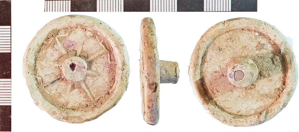 Zdjęcie ilustracyjne: Modern Toy, Wheel from a Toy Car (FindID 963584).jpg